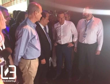 Επίδειξη των Ειδικών Δυνάμεων και ελληνικές καινοτομίες είδε ο Αλ.Τσίπρας (βίντεο+φωτο)